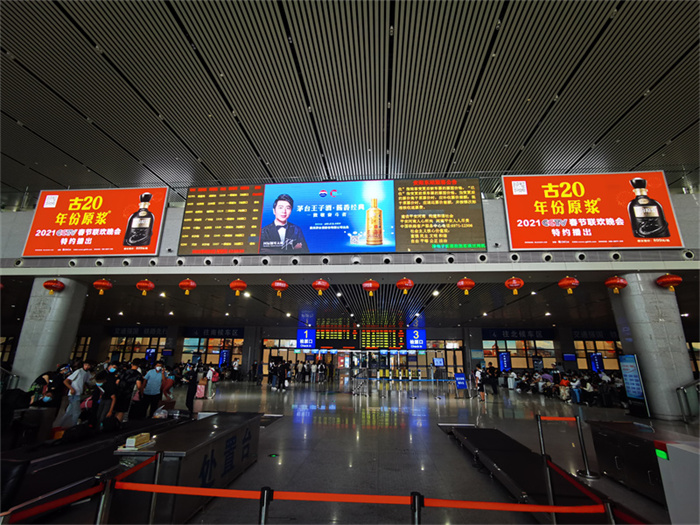 為什么現(xiàn)在品牌都跟「顏值」較上勁？